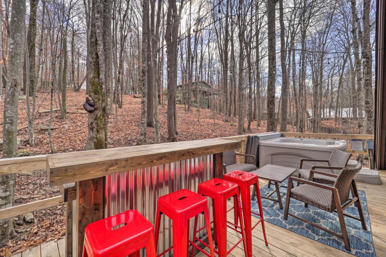 A-Frame Cabin With Hot Tub 1 Mi To Beech Mountain! Экстерьер фото
