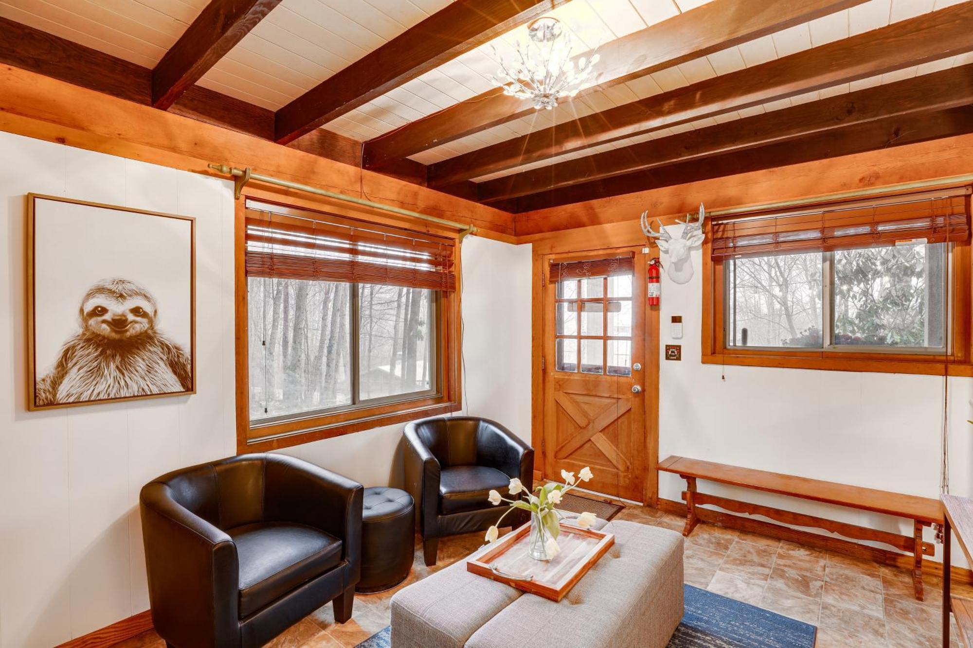 A-Frame Cabin With Hot Tub 1 Mi To Beech Mountain! Экстерьер фото