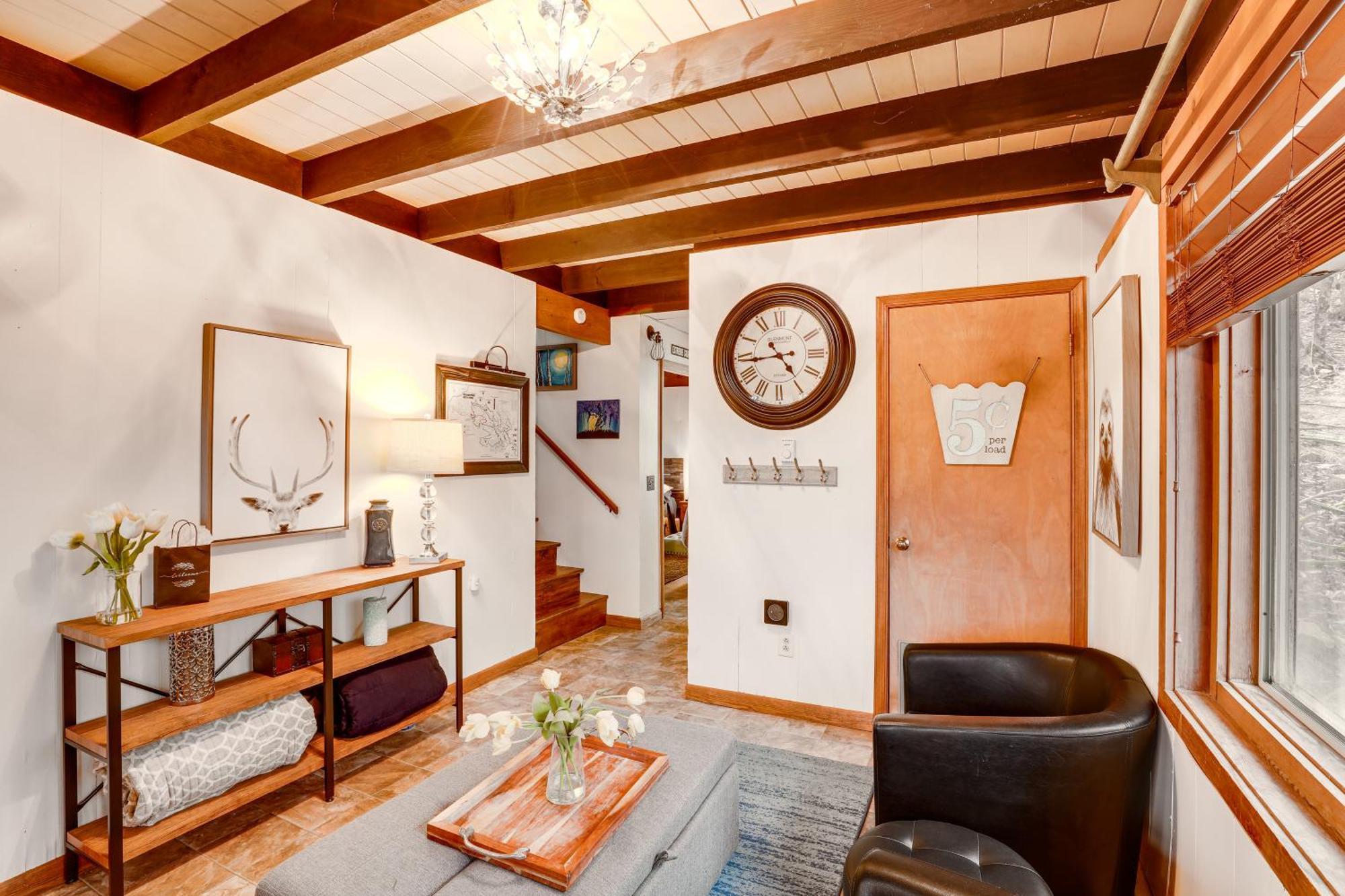 A-Frame Cabin With Hot Tub 1 Mi To Beech Mountain! Экстерьер фото